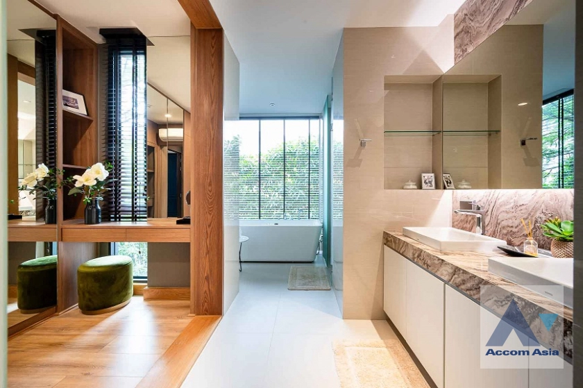 29  3 br Condominium for rent and sale in Sukhumvit ,Bangkok BTS On Nut at Park Court Sukhumvit 77 AA20790