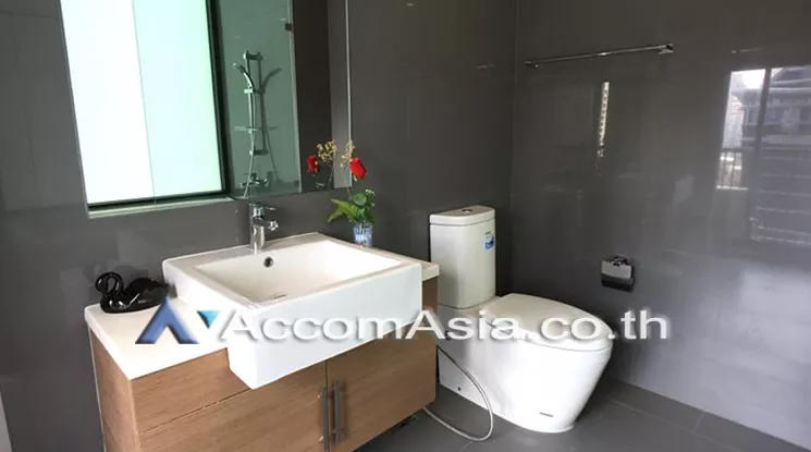 7  2 br Condominium For Rent in Silom ,Bangkok BTS Surasak at Noble Revo Silom AA20796