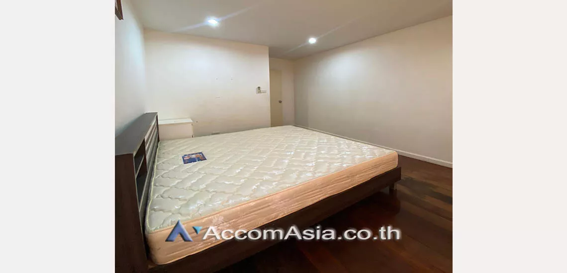 10  3 br Townhouse For Rent in sukhumvit ,Bangkok BTS Phrom Phong AA20802