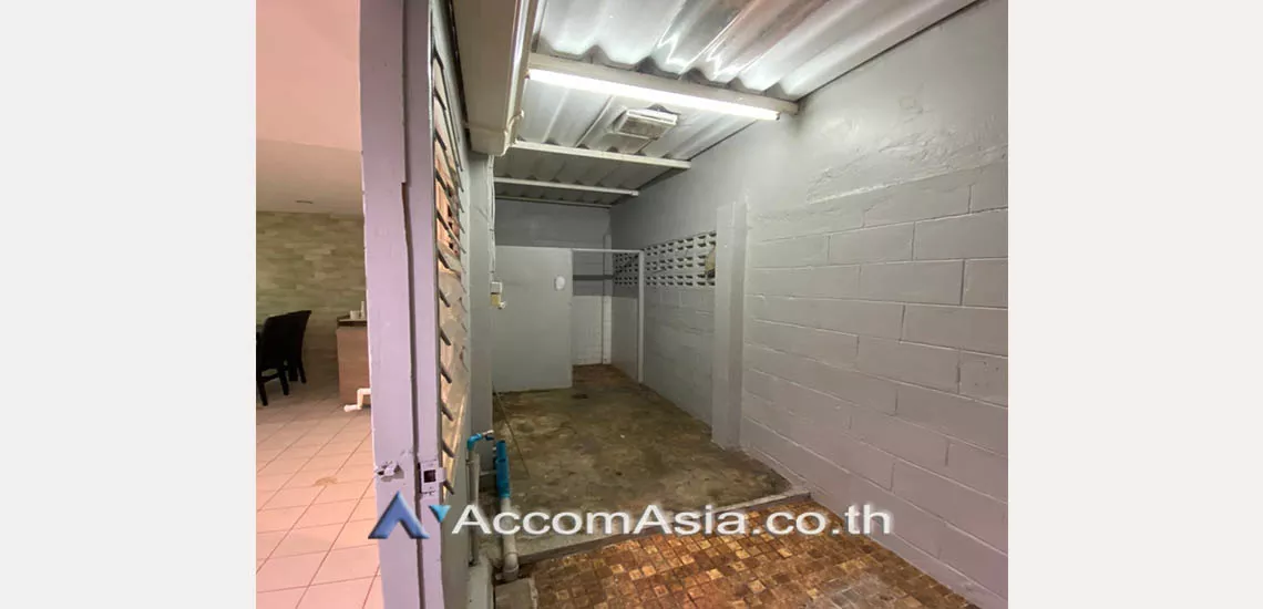 15  3 br Townhouse For Rent in sukhumvit ,Bangkok BTS Phrom Phong AA20802