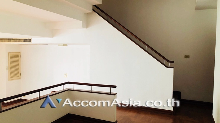 17  4 br Townhouse for rent and sale in Ploenchit ,Bangkok BTS Ploenchit AA20808