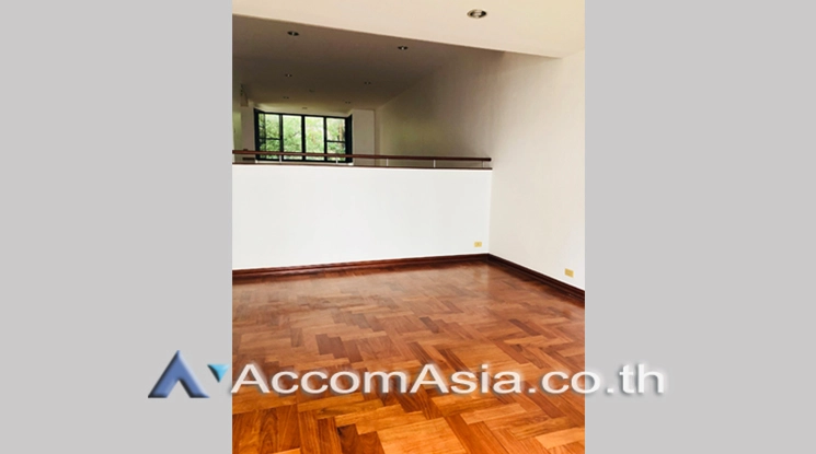 19  4 br Townhouse for rent and sale in Ploenchit ,Bangkok BTS Ploenchit AA20808