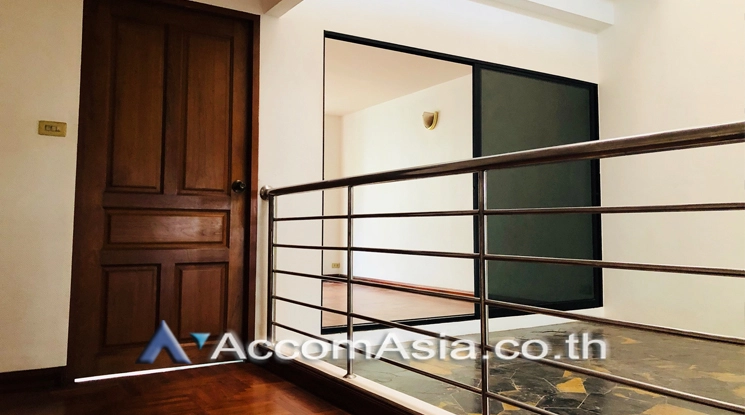 10  4 br Townhouse for rent and sale in Ploenchit ,Bangkok BTS Ploenchit AA20808