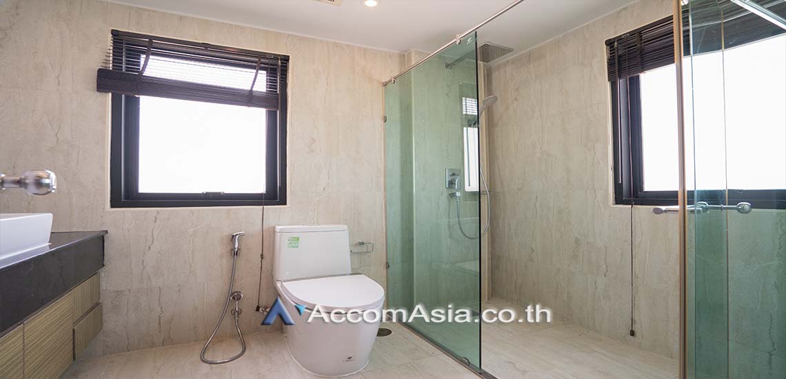 7  2 br Condominium For Sale in Sukhumvit ,Bangkok BTS Thong Lo at Top View AA20825