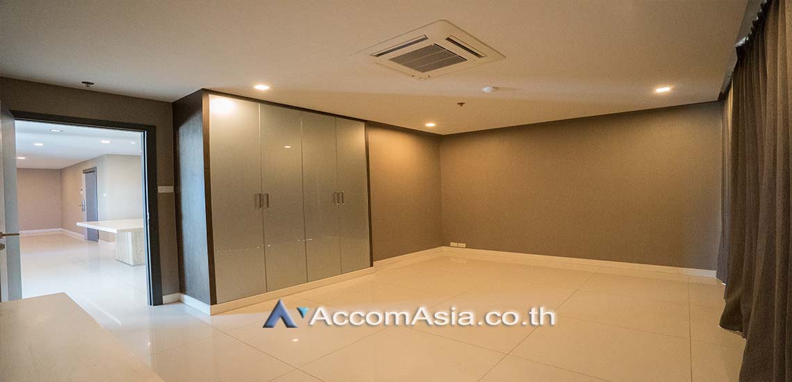 5  2 br Condominium For Sale in Sukhumvit ,Bangkok BTS Thong Lo at Top View AA20825