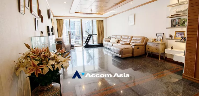  2  3 br Condominium For Sale in Ploenchit ,Bangkok BTS Chitlom at Chidlom Place AA20846