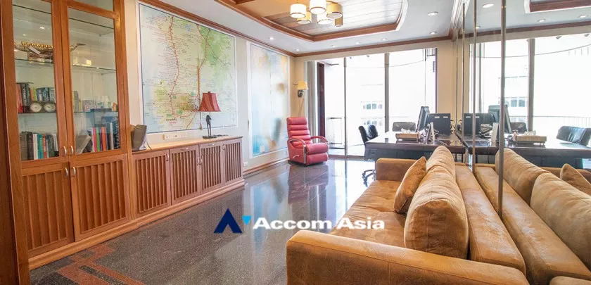 9  3 br Condominium For Sale in Ploenchit ,Bangkok BTS Chitlom at Chidlom Place AA20846