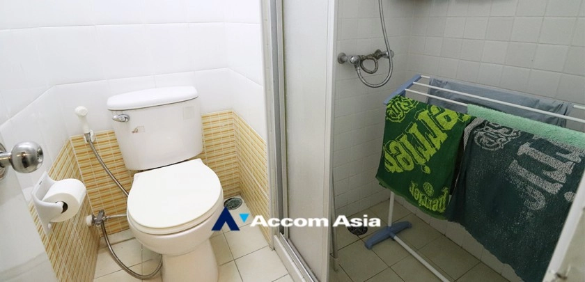 27  3 br Condominium For Sale in Ploenchit ,Bangkok BTS Chitlom at Chidlom Place AA20846