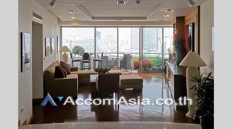  2 Bedrooms  Condominium For Sale in Charoennakorn, Bangkok  near BTS Krung Thon Buri (AA20852)