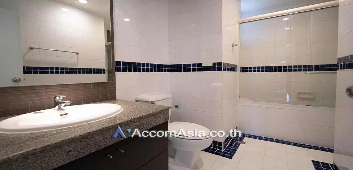 10  3 br Apartment for rent and sale in Sukhumvit ,Bangkok BTS Nana at Suite for family 10309