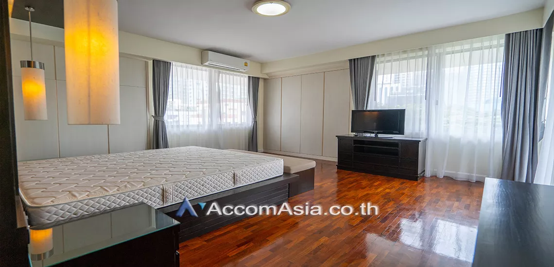 8  3 br Apartment For Rent in Sukhumvit ,Bangkok BTS Nana at Suite for family 10309