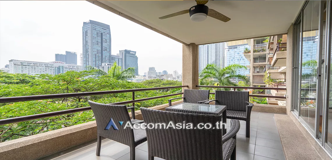 Big Balcony |  Suite for family Apartment  3 Bedroom for Rent BTS Nana in Sukhumvit Bangkok