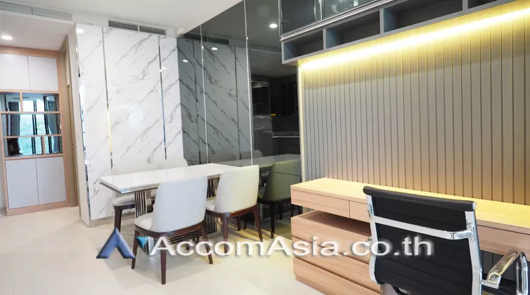 4  1 br Condominium For Rent in Ploenchit ,Bangkok BTS Ploenchit at Noble Ploenchit AA20875