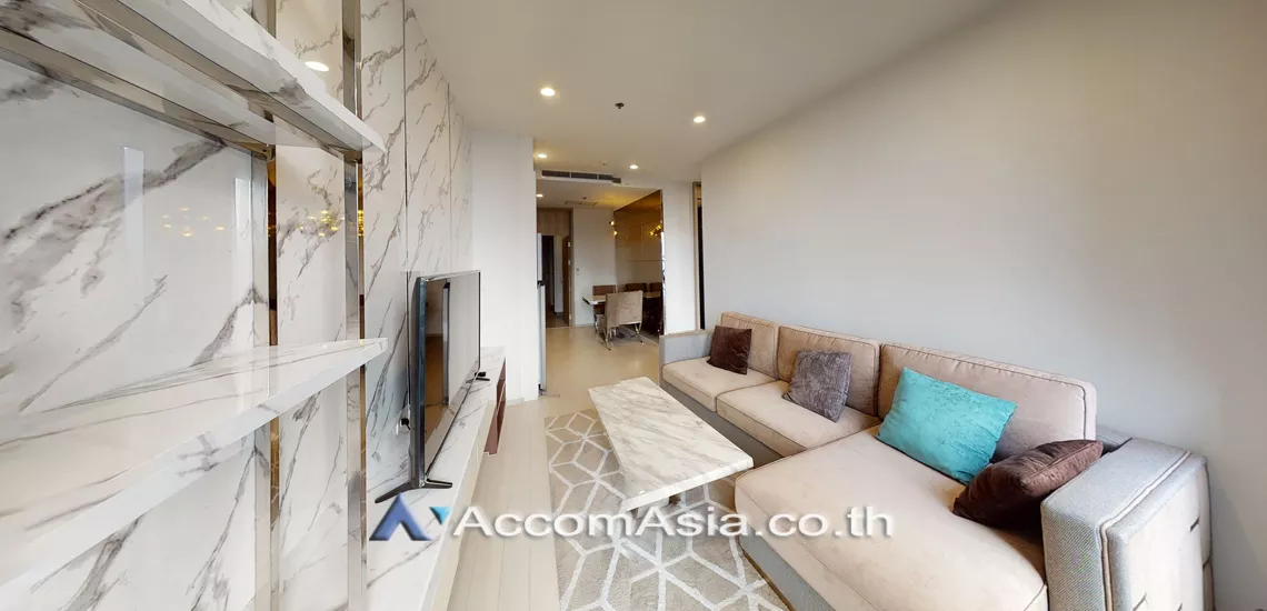  2 Bedrooms  Condominium For Rent in Ploenchit, Bangkok  near BTS Ploenchit (AA20877)