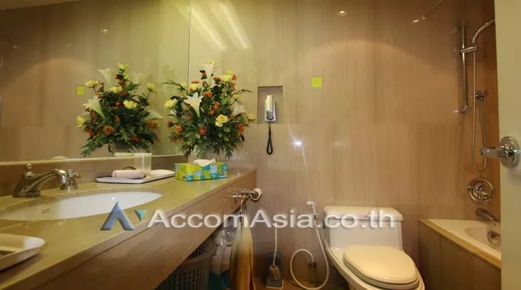 8  1 br Condominium For Rent in Ploenchit ,Bangkok BTS Chitlom at Langsuan Ville AA20891