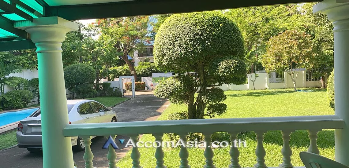 20  5 br House For Rent in Pattanakarn ,Bangkok BTS On Nut at Panya Pattanakarn Village AA20906