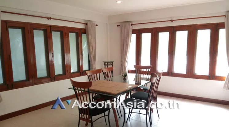 4  2 br House For Rent in Phaholyothin ,Bangkok BTS Ari AA20919
