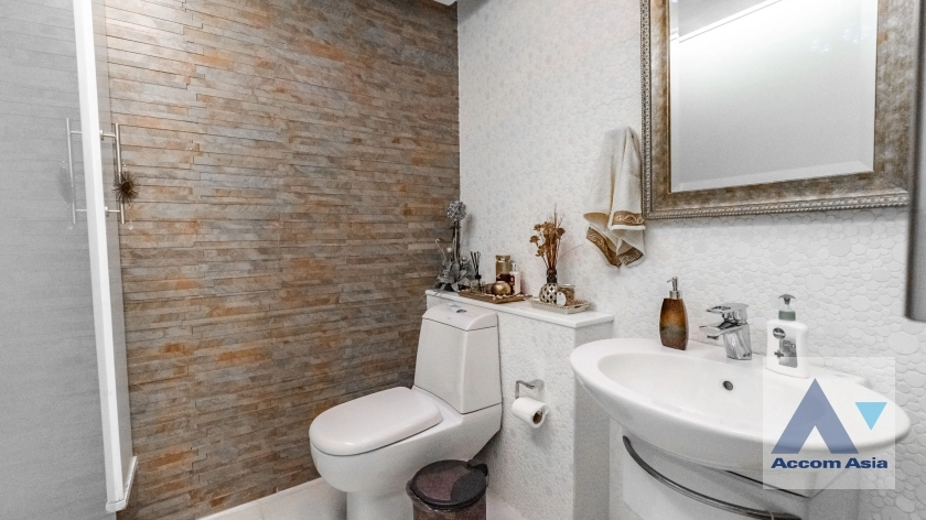 23  3 br Condominium For Sale in Sukhumvit ,Bangkok BTS Phrom Phong at Baan Prompong 21272