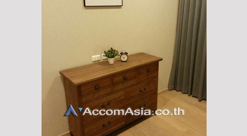 unit 1 Bedroom  Condominium For Rent & Sale in Sukhumvit, Bangkok  near BTS Ekkamai (AA20934)