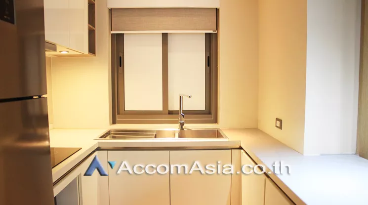 unit 2 Bedrooms  Apartment For Rent in Sukhumvit, Bangkok  near BTS Phrom Phong (AA20951)