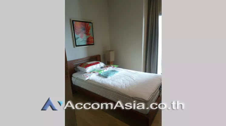  2 Bedrooms  Condominium For Sale in Sukhumvit, Bangkok  near BTS Ekkamai (AA20954)