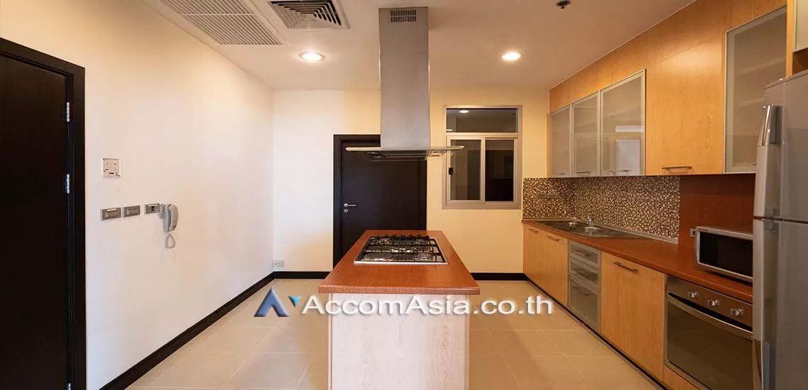 4  3 br Apartment For Rent in Sukhumvit ,Bangkok BTS Asok - MRT Sukhumvit at Elegant place for a Pet Friendly 10313