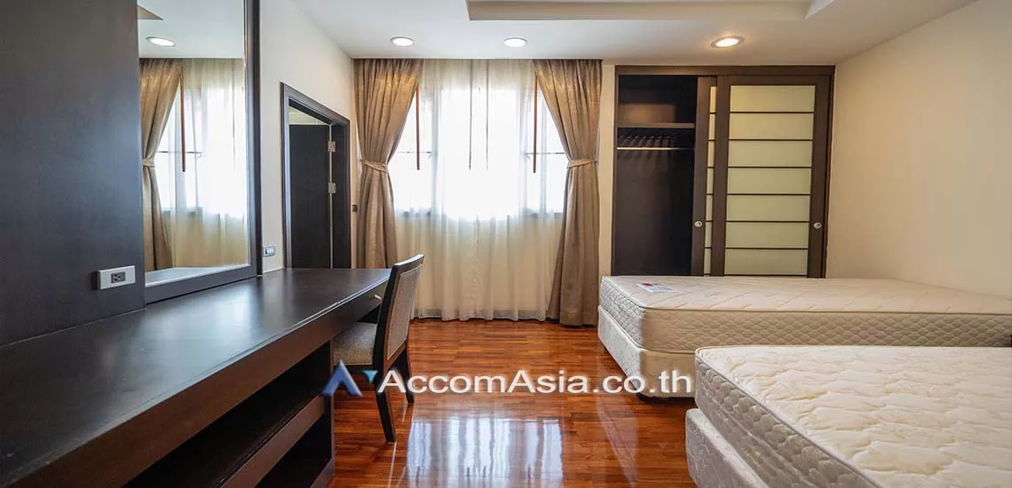 8  3 br Apartment For Rent in Sukhumvit ,Bangkok BTS Asok - MRT Sukhumvit at Elegant place for a Pet Friendly 10313