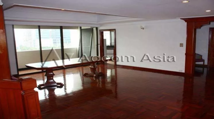 unitPet friendly |  3 Bedrooms  Apartment For Rent in Sukhumvit, Bangkok  near BTS Asok - MRT Sukhumvit (10315)