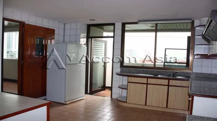 4  3 br Apartment For Rent in Sukhumvit ,Bangkok BTS Asok - MRT Sukhumvit at Convenience for your family 10315