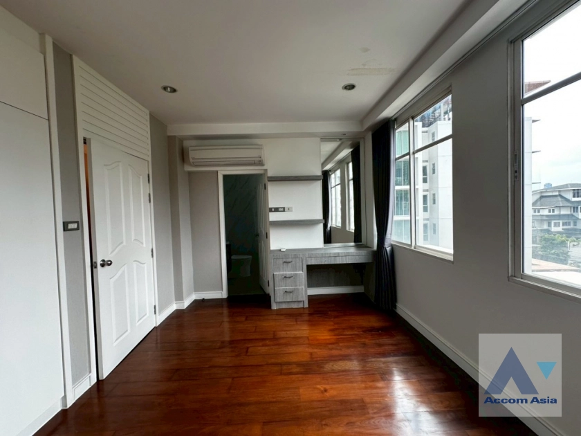 17  4 br House For Sale in Sukhumvit ,Bangkok BTS Thong Lo at Baan Klang Krung Thonglor AA20983