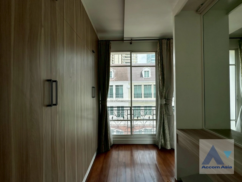 22  4 br House For Sale in Sukhumvit ,Bangkok BTS Thong Lo at Baan Klang Krung Thonglor AA20983