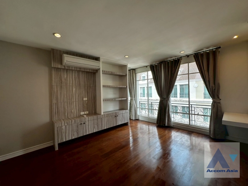 16  4 br House For Sale in Sukhumvit ,Bangkok BTS Thong Lo at Baan Klang Krung Thonglor AA20983