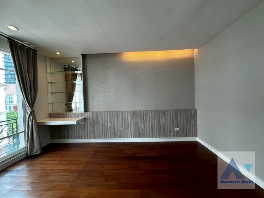 13  4 br House For Sale in Sukhumvit ,Bangkok BTS Thong Lo at Baan Klang Krung Thonglor AA20983