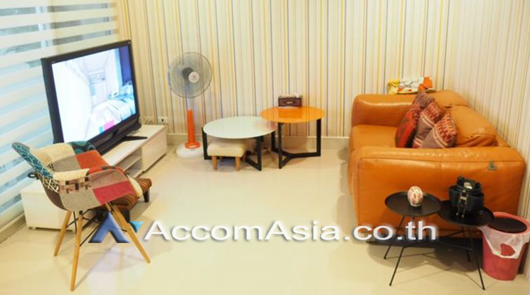 Pet friendly | Baan Klang Krung Thonglor Townhouse  4 Bedroom for Sale BTS Thong Lo in Sukhumvit Bangkok