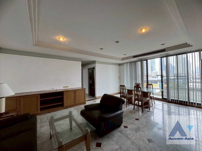  1  2 br Apartment For Rent in Sathorn ,Bangkok BTS Surasak at Low rise Apartment Building AA20989
