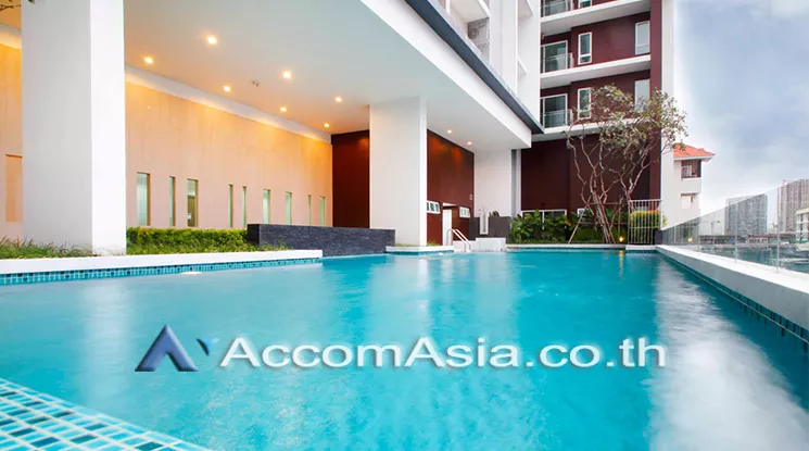  2 Bedrooms  Condominium For Rent in Sukhumvit, Bangkok  near BTS Phra khanong (AA20995)
