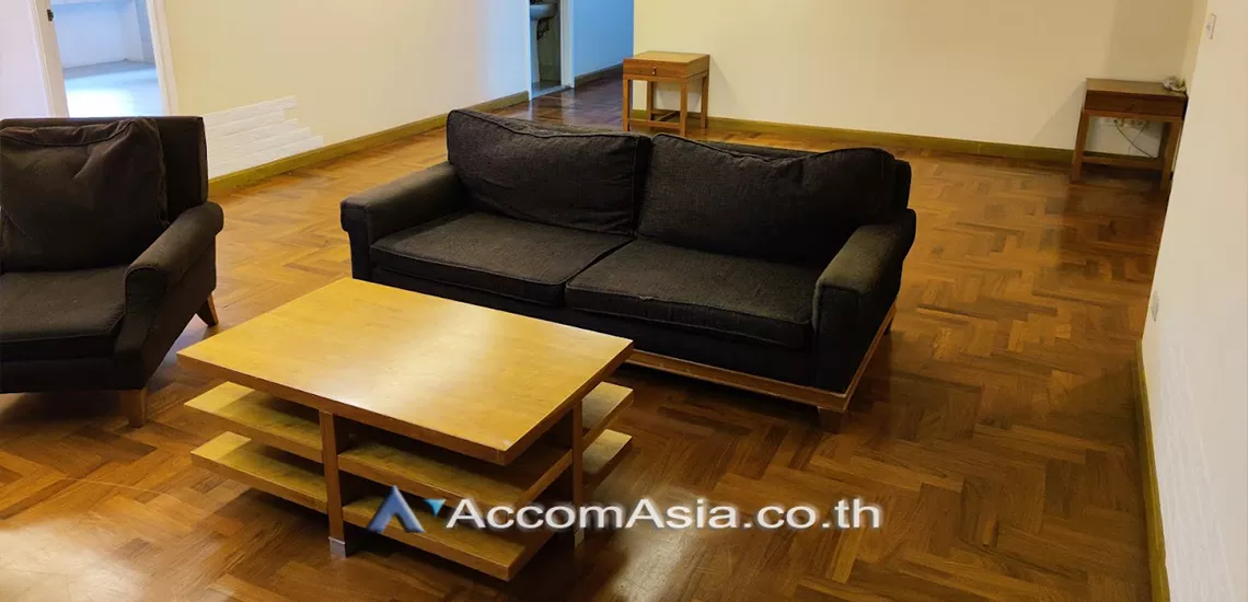  1  3 br Apartment For Rent in Sathorn ,Bangkok MRT Khlong Toei at Low rise Building AA21001
