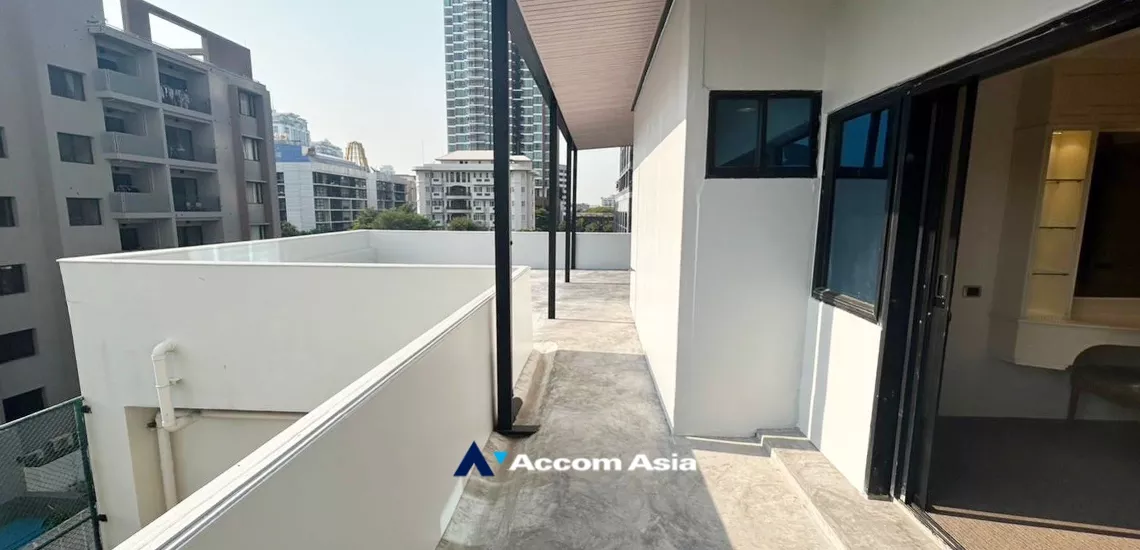 8  3 br Apartment For Rent in Sukhumvit ,Bangkok BTS Thong Lo at Luxury Quality Modern AA21022