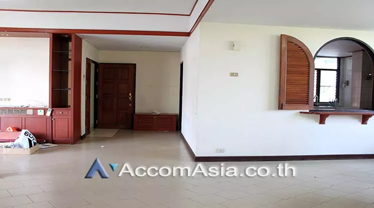 unit 3 Bedrooms  Apartment For Rent & Sale in Sukhumvit, Bangkok  near BTS Phrom Phong (AA21049)