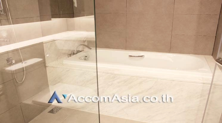 10  3 br Apartment For Rent in Sukhumvit ,Bangkok  at Modern Apartment AA21054