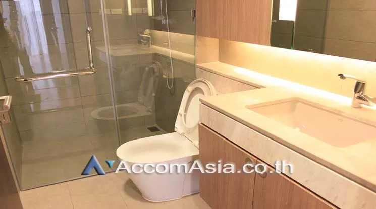 12  2 br Apartment For Rent in Sukhumvit ,Bangkok BTS Phrom Phong at Modern Apartment AA21058