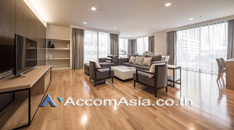 unit 3 Bedrooms  Apartment For Rent & Sale in Sukhumvit, Bangkok  near BTS Phrom Phong (AA21059)