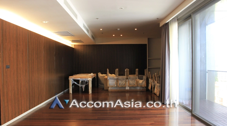  Modern Apartment Apartment  4 Bedroom for Rent BTS Phrom Phong in Sukhumvit Bangkok