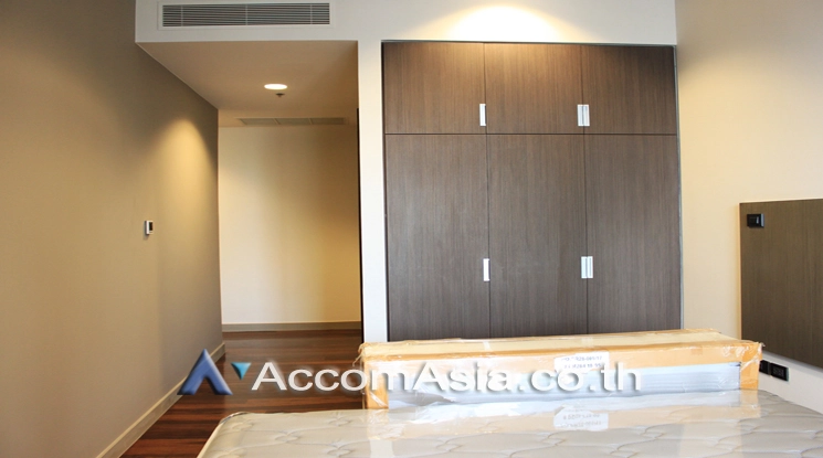 15  4 br Apartment For Rent in Sukhumvit ,Bangkok BTS Phrom Phong at Modern Apartment AA21060