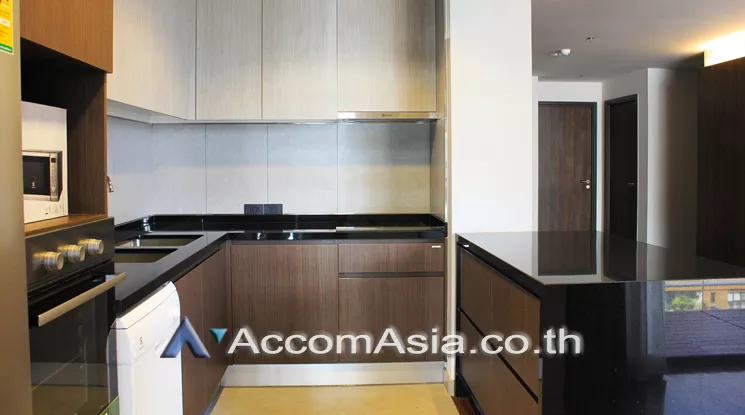  1  4 br Apartment For Rent in Sukhumvit ,Bangkok BTS Phrom Phong at Modern Apartment AA21060