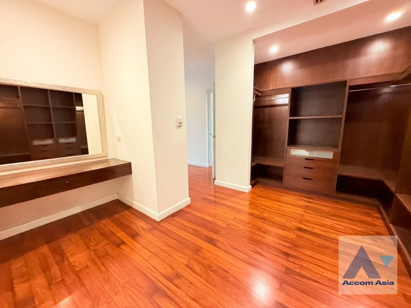 13  4 br House For Rent in Sukhumvit ,Bangkok BTS Phra khanong at Baan Sansiri Sukhumvit 67 AA21073