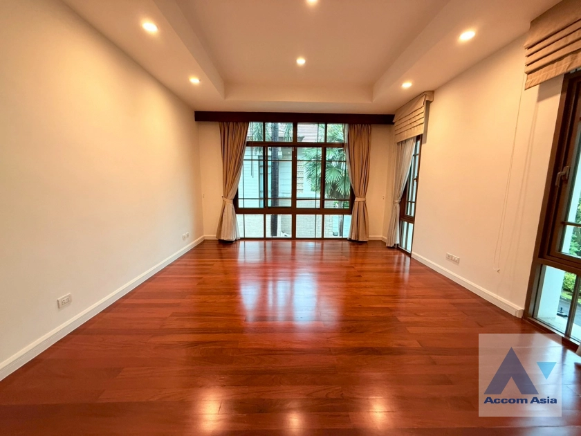 9  4 br House For Rent in Sukhumvit ,Bangkok BTS Phra khanong at Baan Sansiri Sukhumvit 67 AA21073