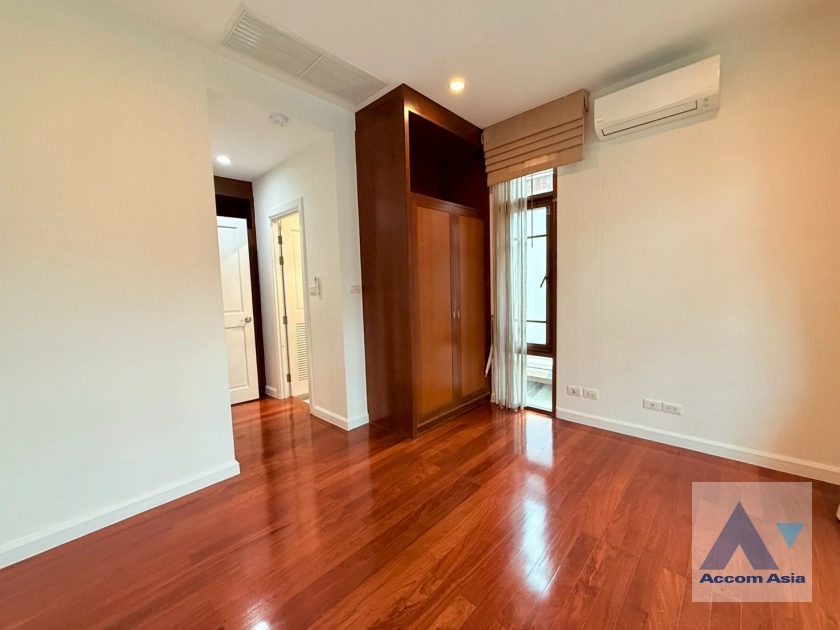 15  4 br House For Rent in Sukhumvit ,Bangkok BTS Phra khanong at Baan Sansiri Sukhumvit 67 AA21073