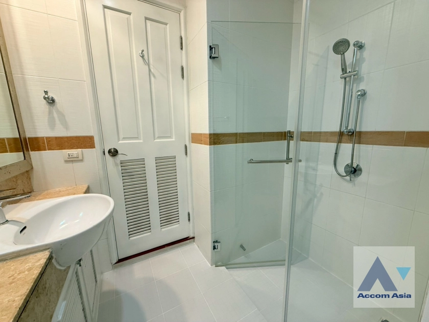 20  4 br House For Rent in Sukhumvit ,Bangkok BTS Phra khanong at Baan Sansiri Sukhumvit 67 AA21073