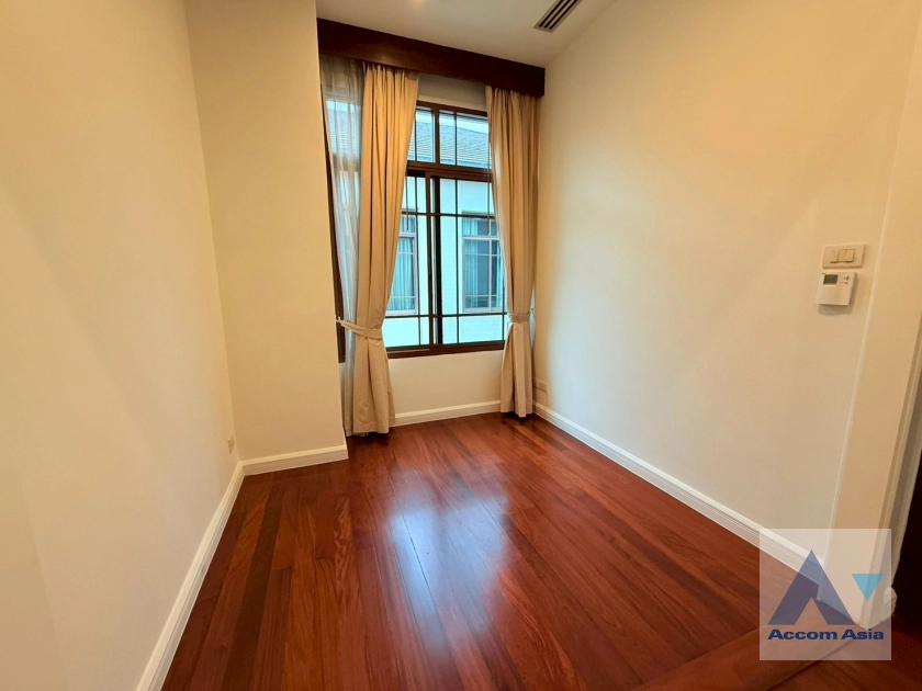 21  4 br House For Rent in Sukhumvit ,Bangkok BTS Phra khanong at Baan Sansiri Sukhumvit 67 AA21073